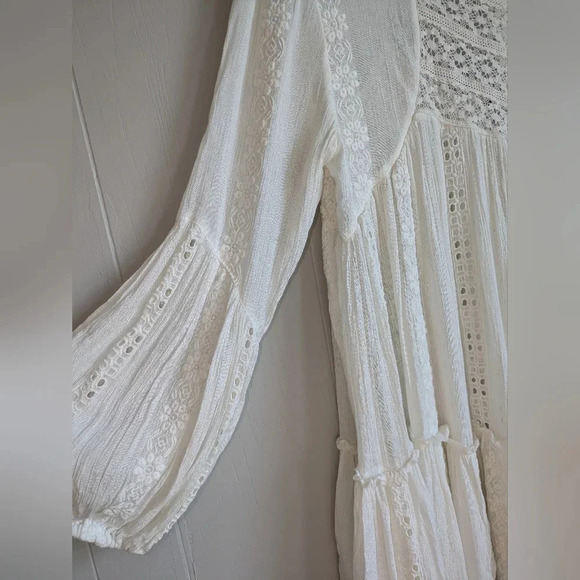 Free‎ People Kiss Kiss Tunic in White size Small  Boho Lace Festival Country - Picture 2 of 11